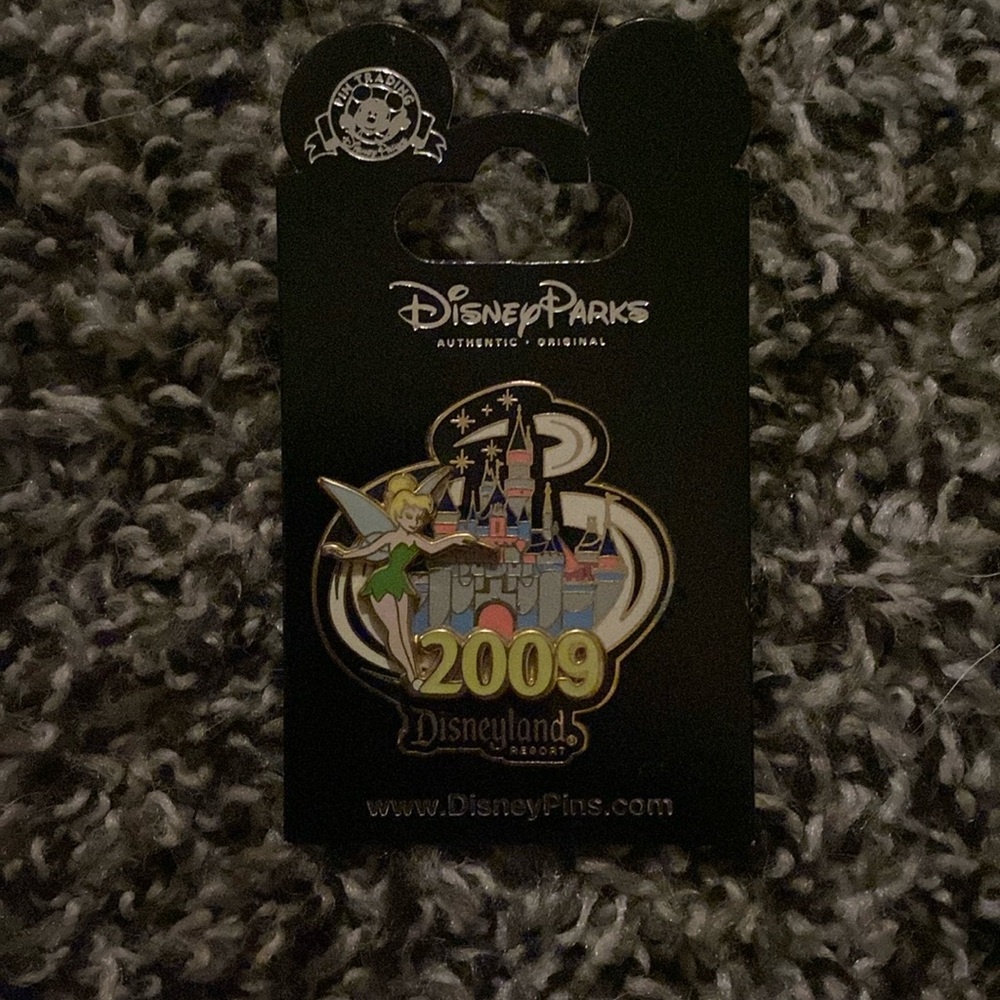 2009 Tinker bell Disneyland pin